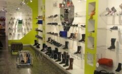 Торговое оборудование отдела детской обуви магазина Винни Рублевское шоссе коллекция СИНИЙ ВЕТЕР Фото 2